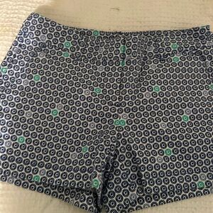 Vineyard Vines Navy and Green Patterned Women's Shorts